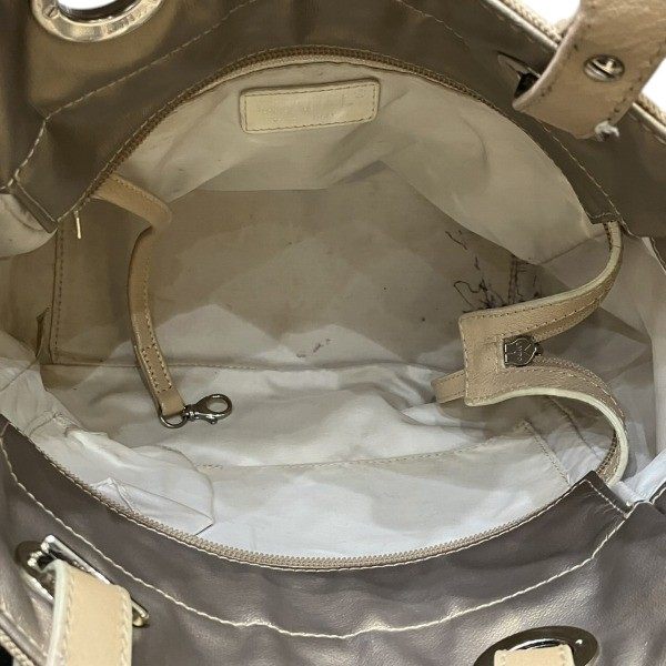 シャネル パリビアリッツ PVCキャンバス レザートートバッグ