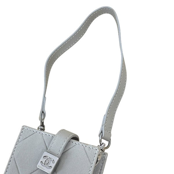 シャネル ココ マーク ラムスキン フォン ケース