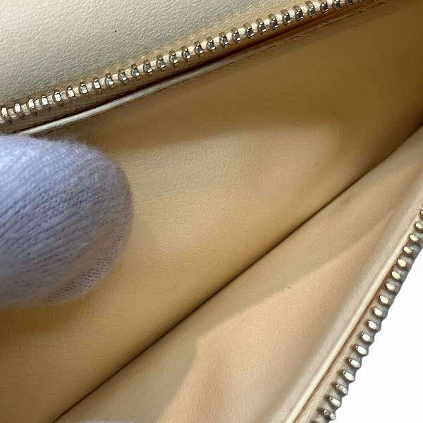 ルイヴィトン LVヴェルティカルウォレットコンパクト レザー二つ折り財布