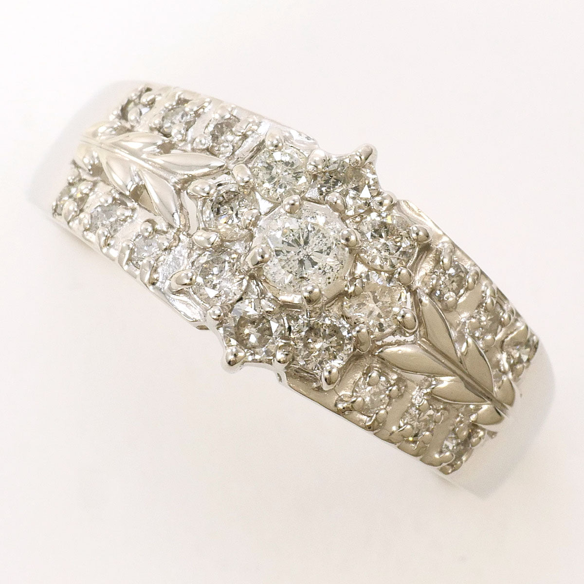 プラチナ ダイヤモンド リング