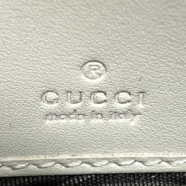グッチ シルヴィ キャンバス レザー 長財布