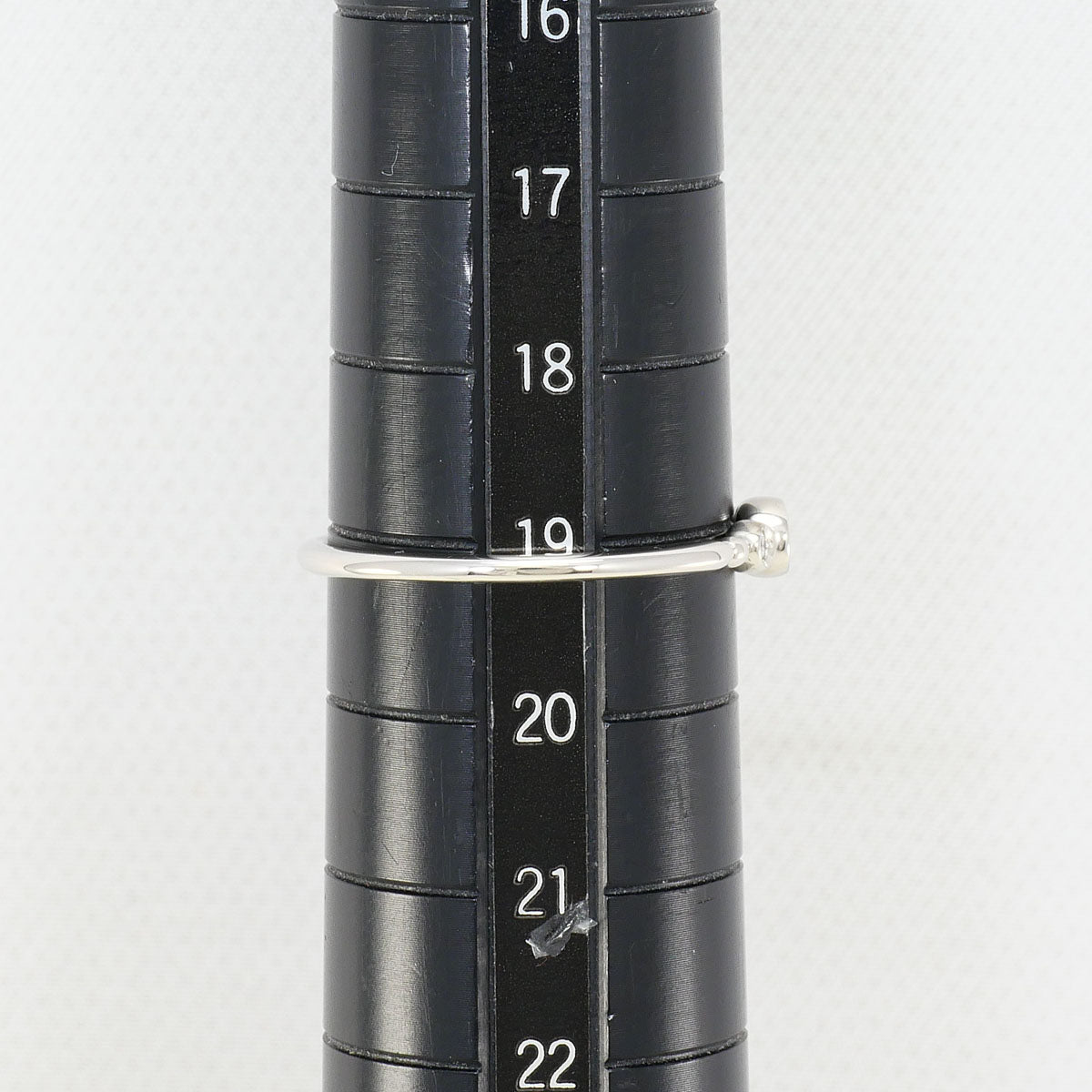 K10ホワイトゴールドダイヤモンドリング