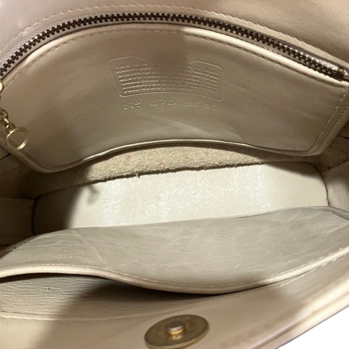 コーチ レザーショルダーバッグ