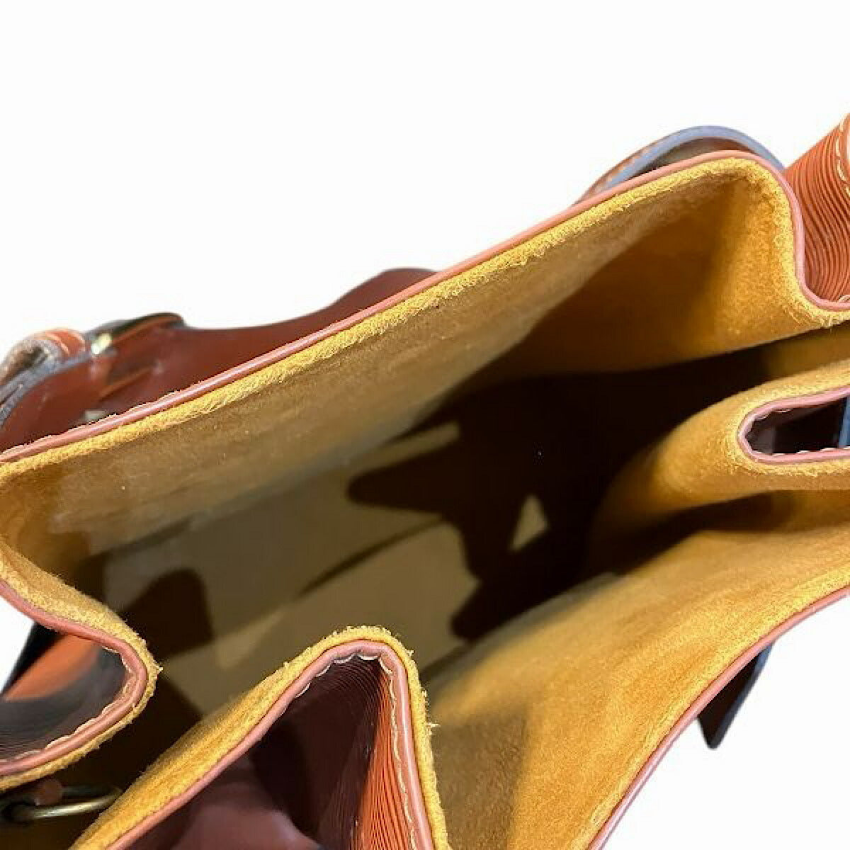 ルイヴィトン サックデポールPM エピ レザーショルダーバッグ