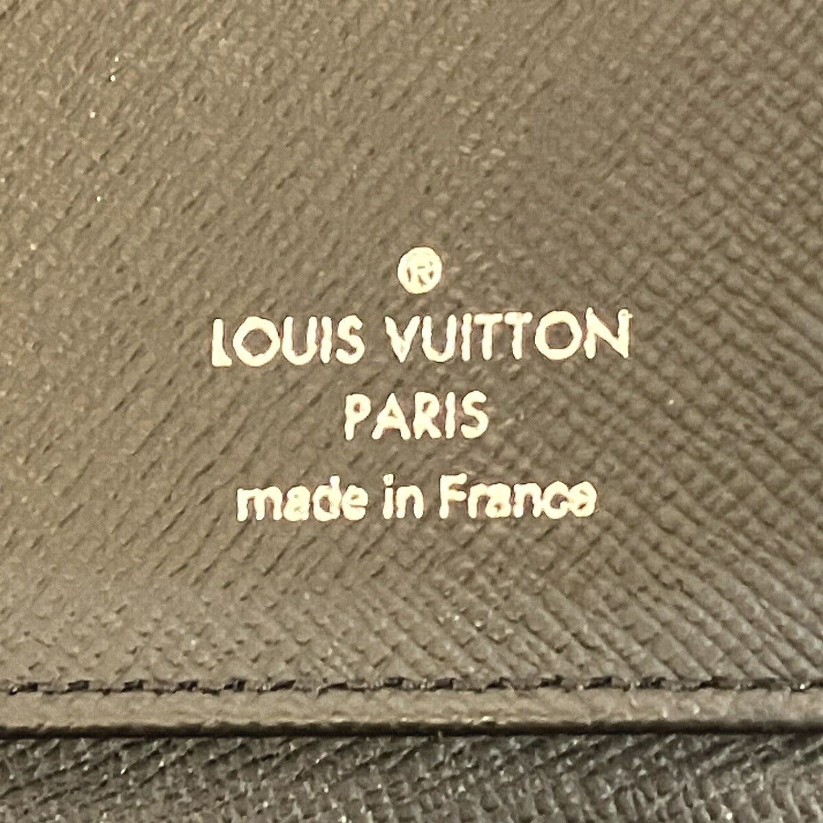 ルイヴィトン ヴェルティカル モノグラムエクリプス 長財布