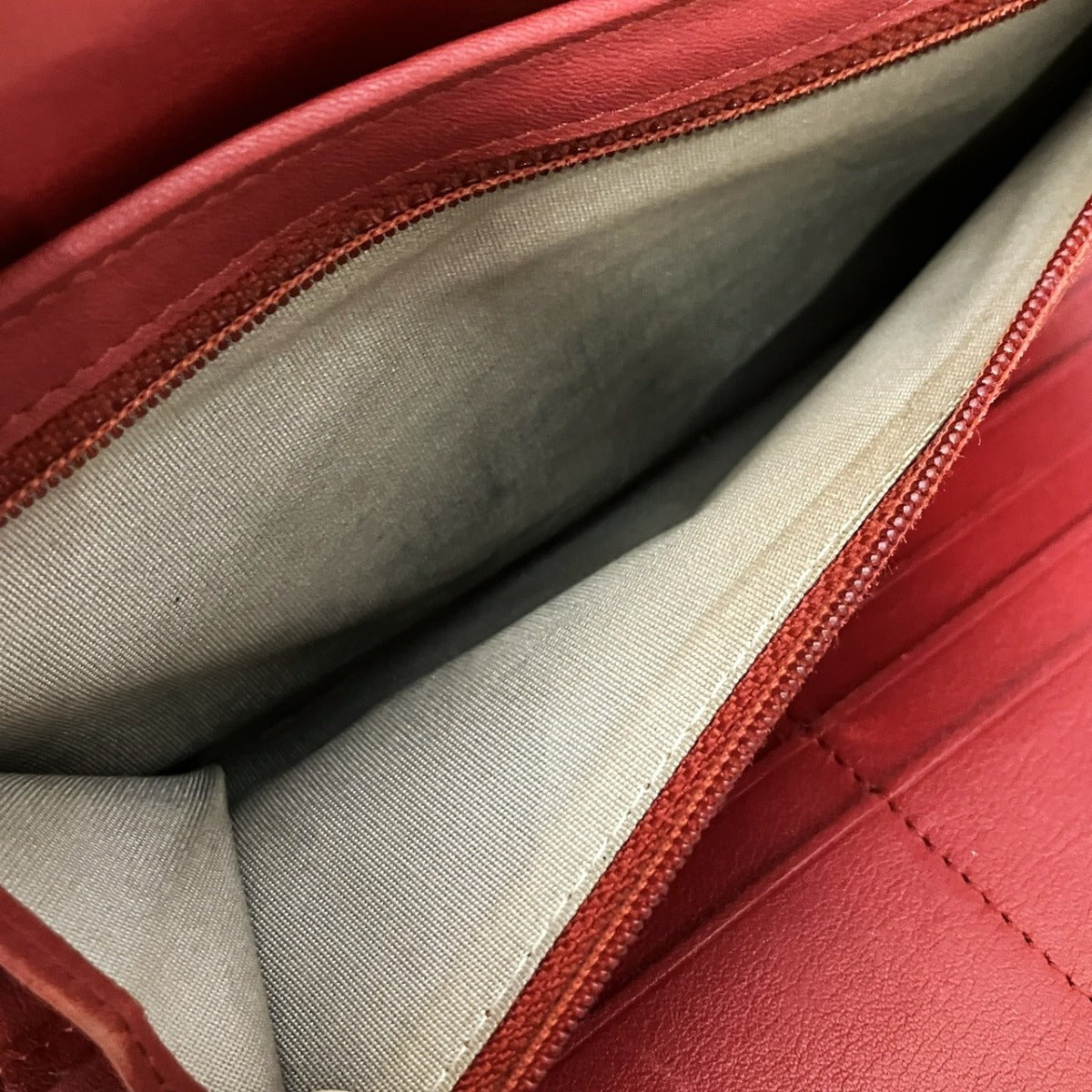 シャネル ココ三つ折り長財布