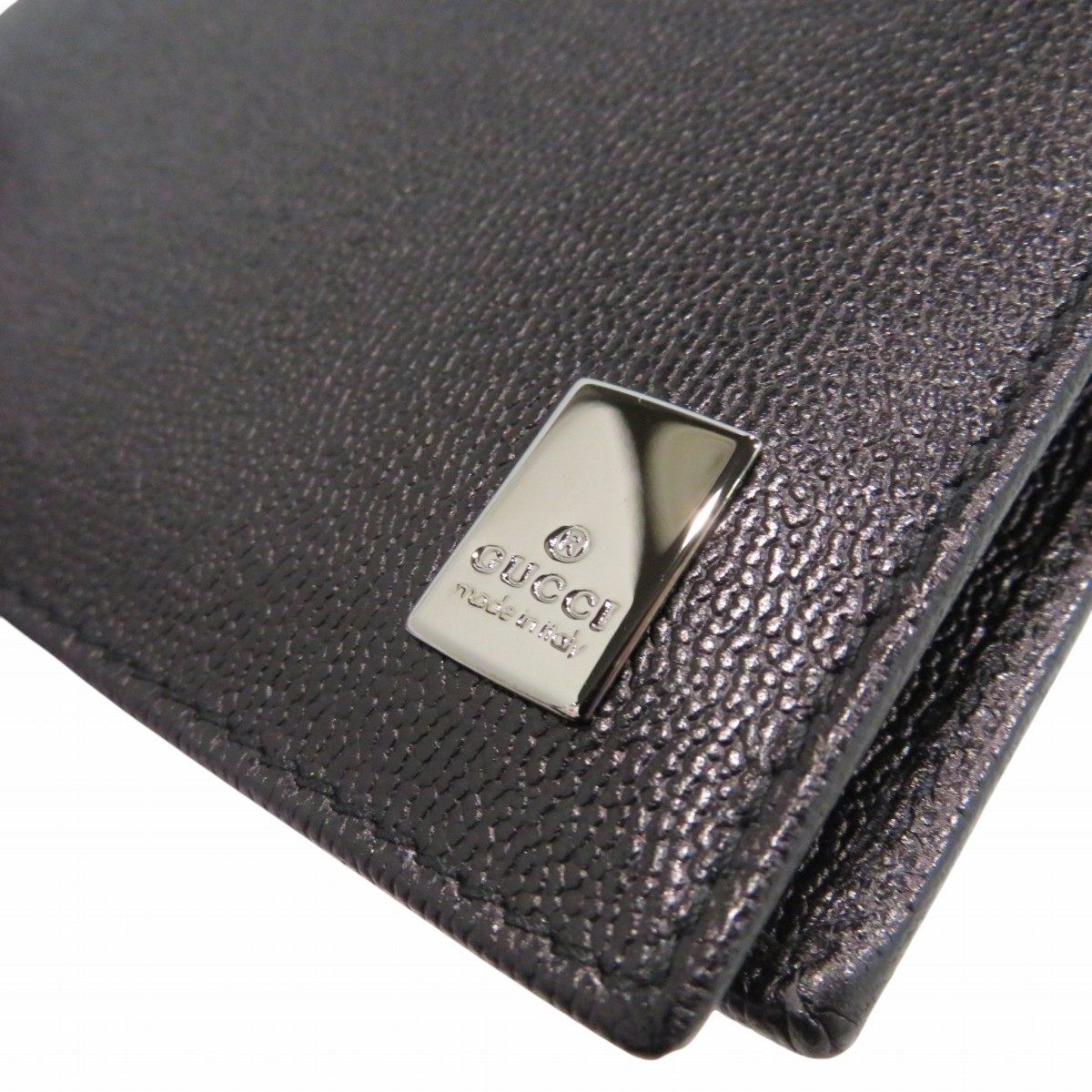 グッチ レザー二つ折り財布