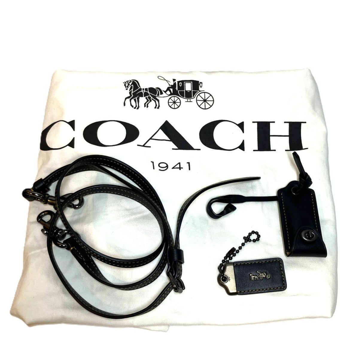 コーチ Dakota Satchel レザーハンドバッグ