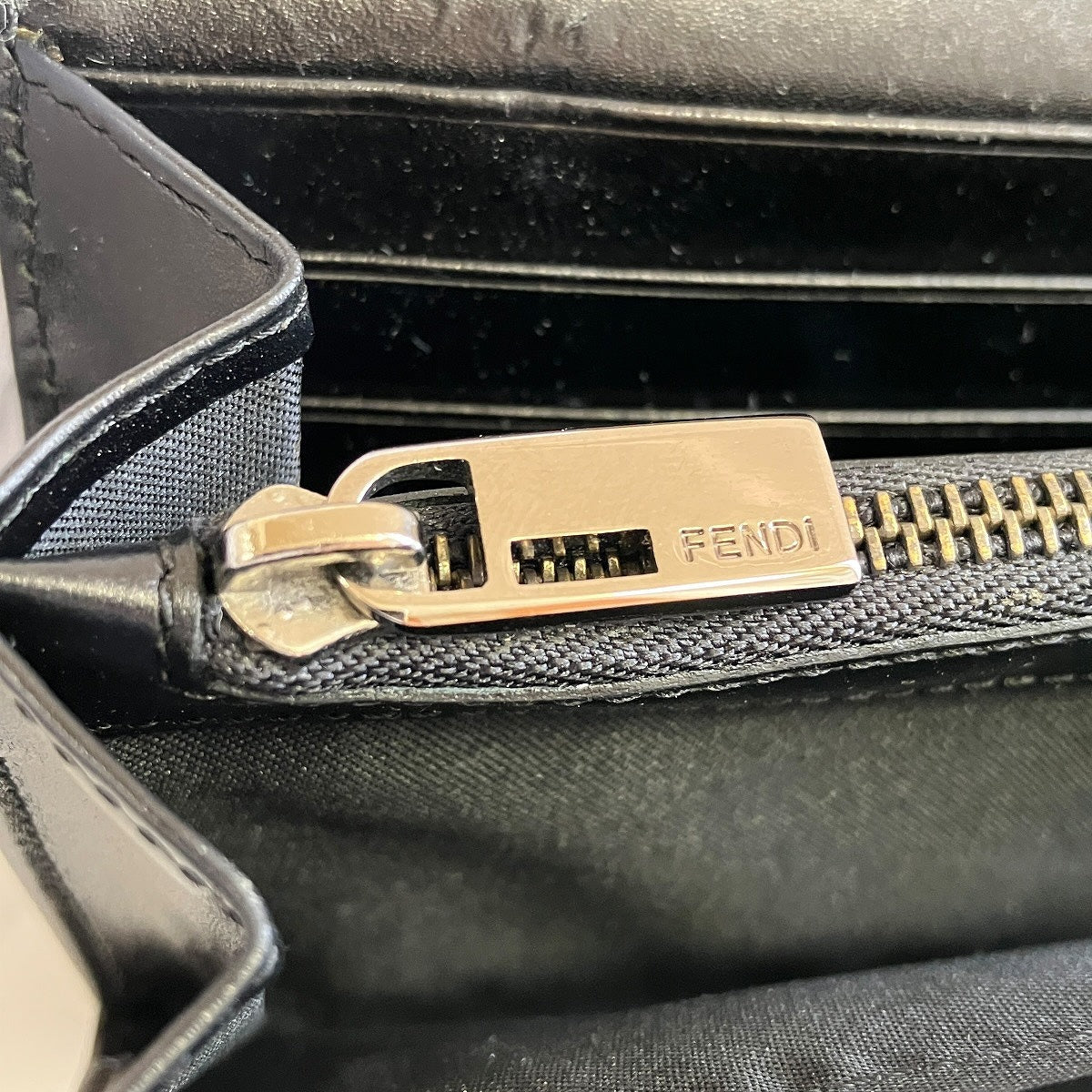 フェンディ ズッキーノ キャンバス レザー 長財布