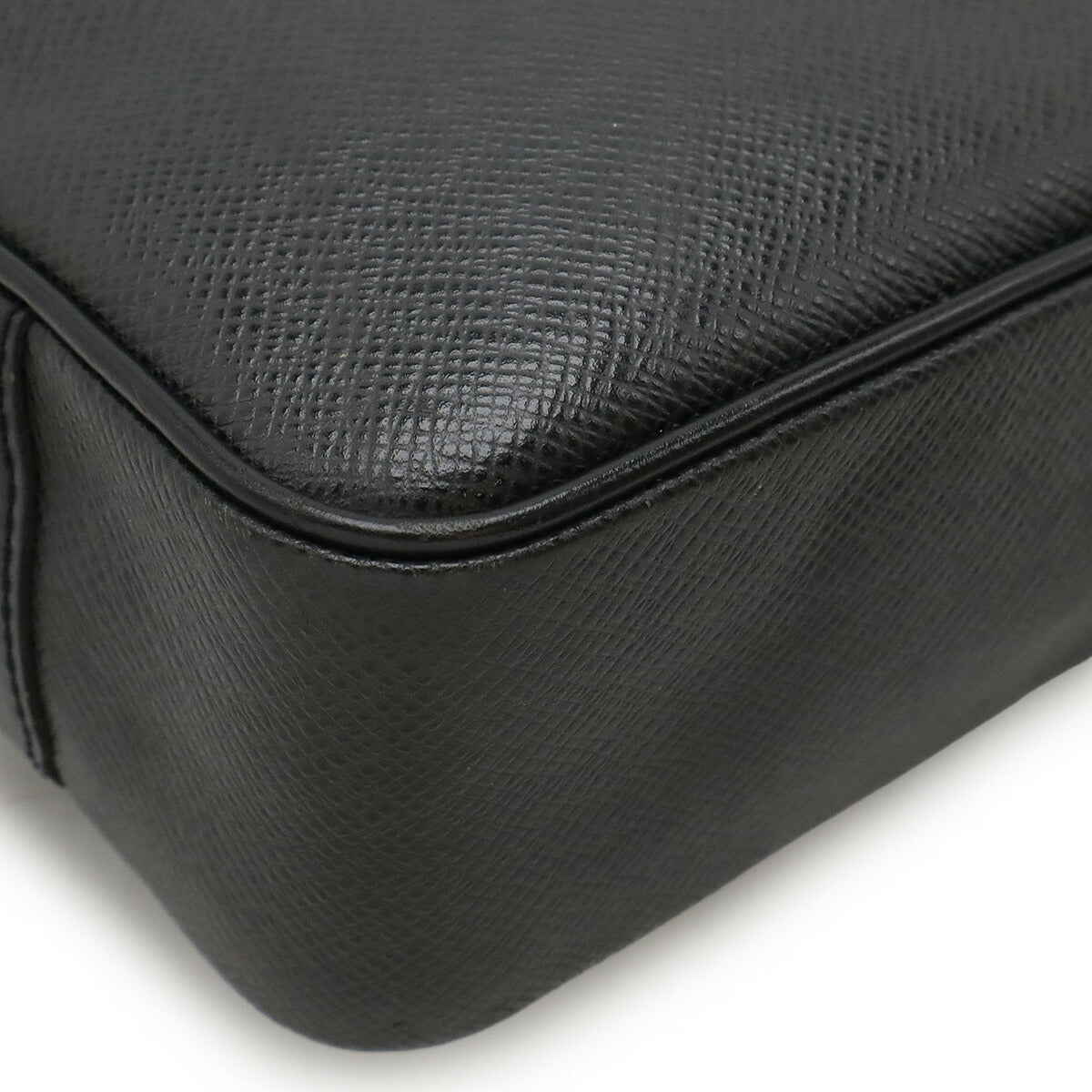 ルイヴィトン Taiga Clutch Bag