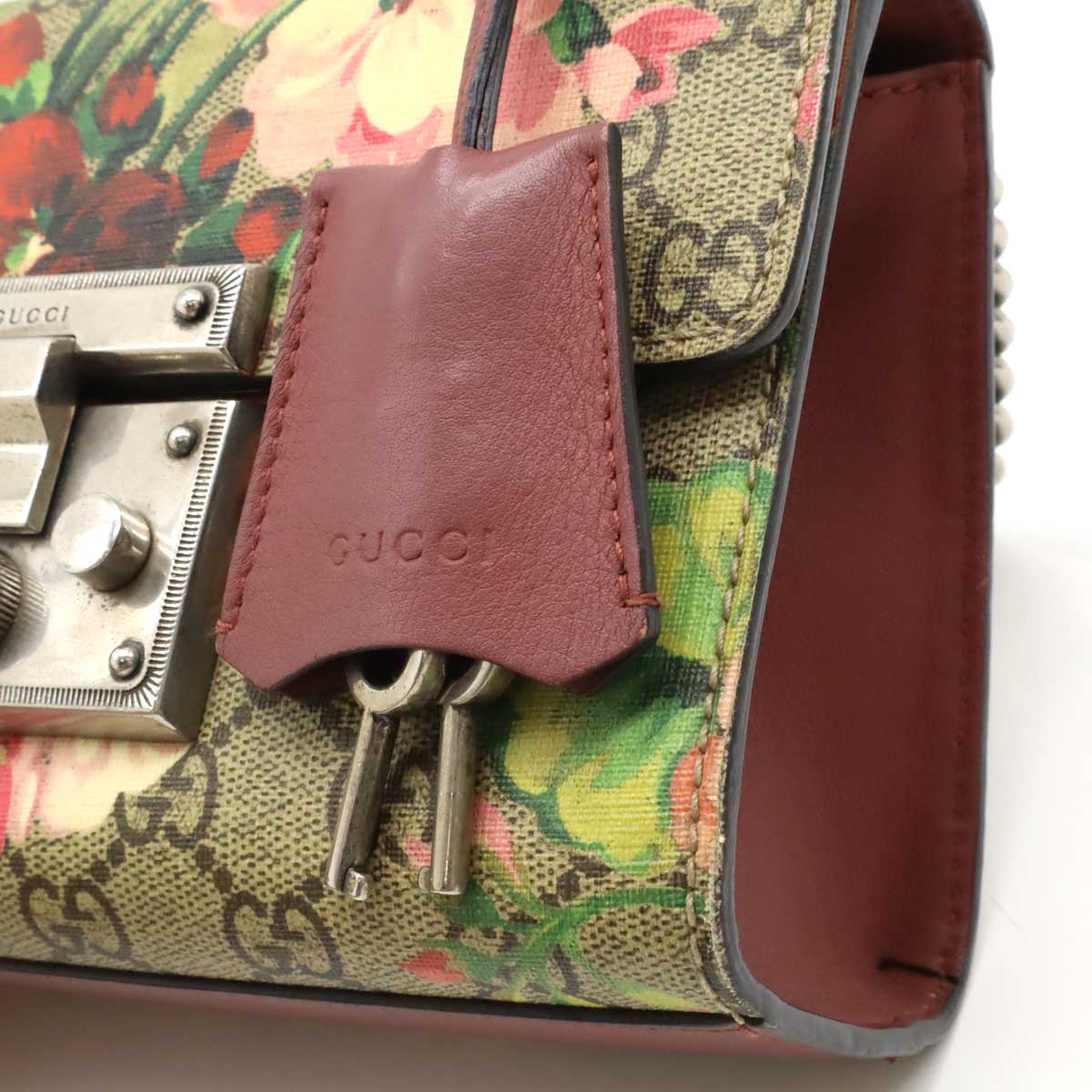 グッチ パドロック GGスプリーム ショルダーバッグ