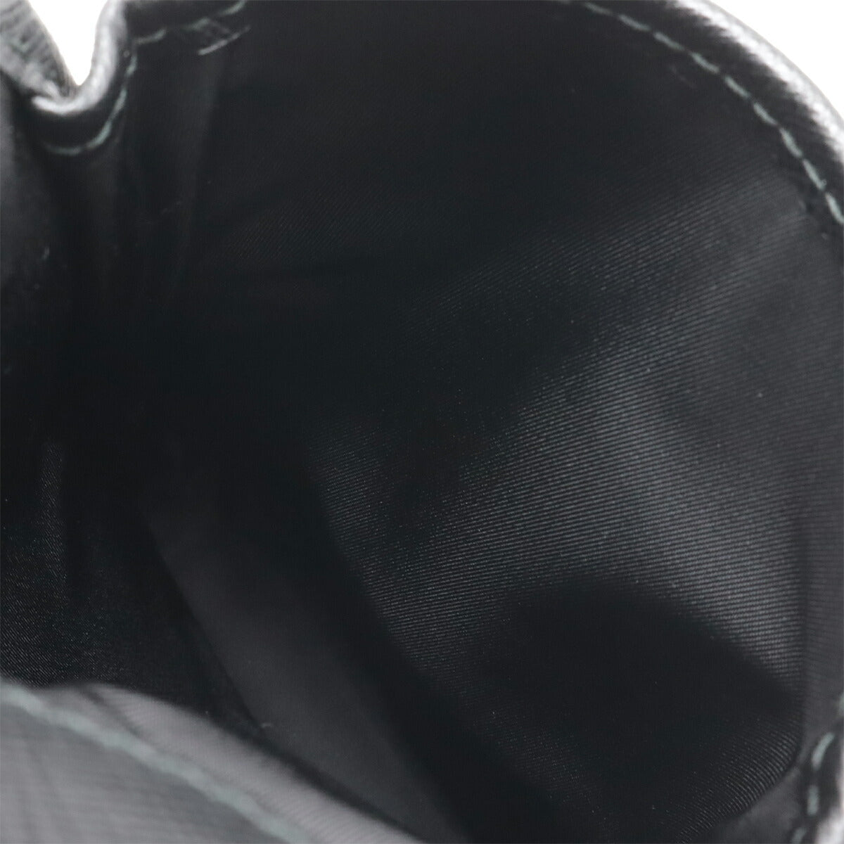 プラダ Re-Nylon スマートフォンショルダーバッグ