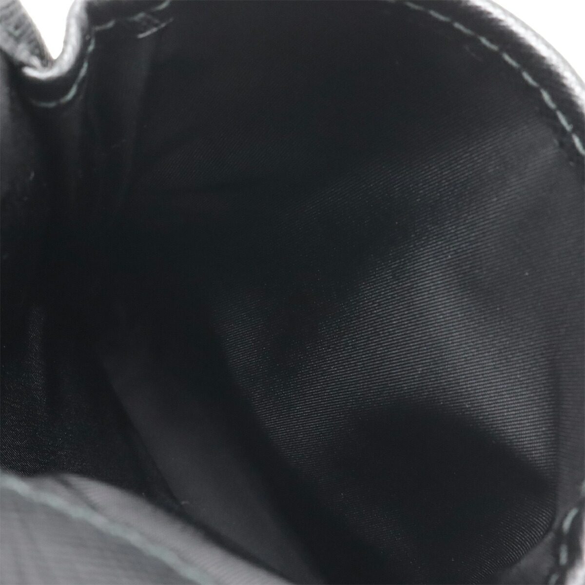 プラダ Re-Nylon スマートフォンショルダーバッグ