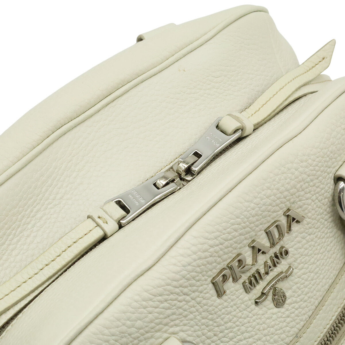 プラダ VITELLO PHENIX レザーハンドバッグ