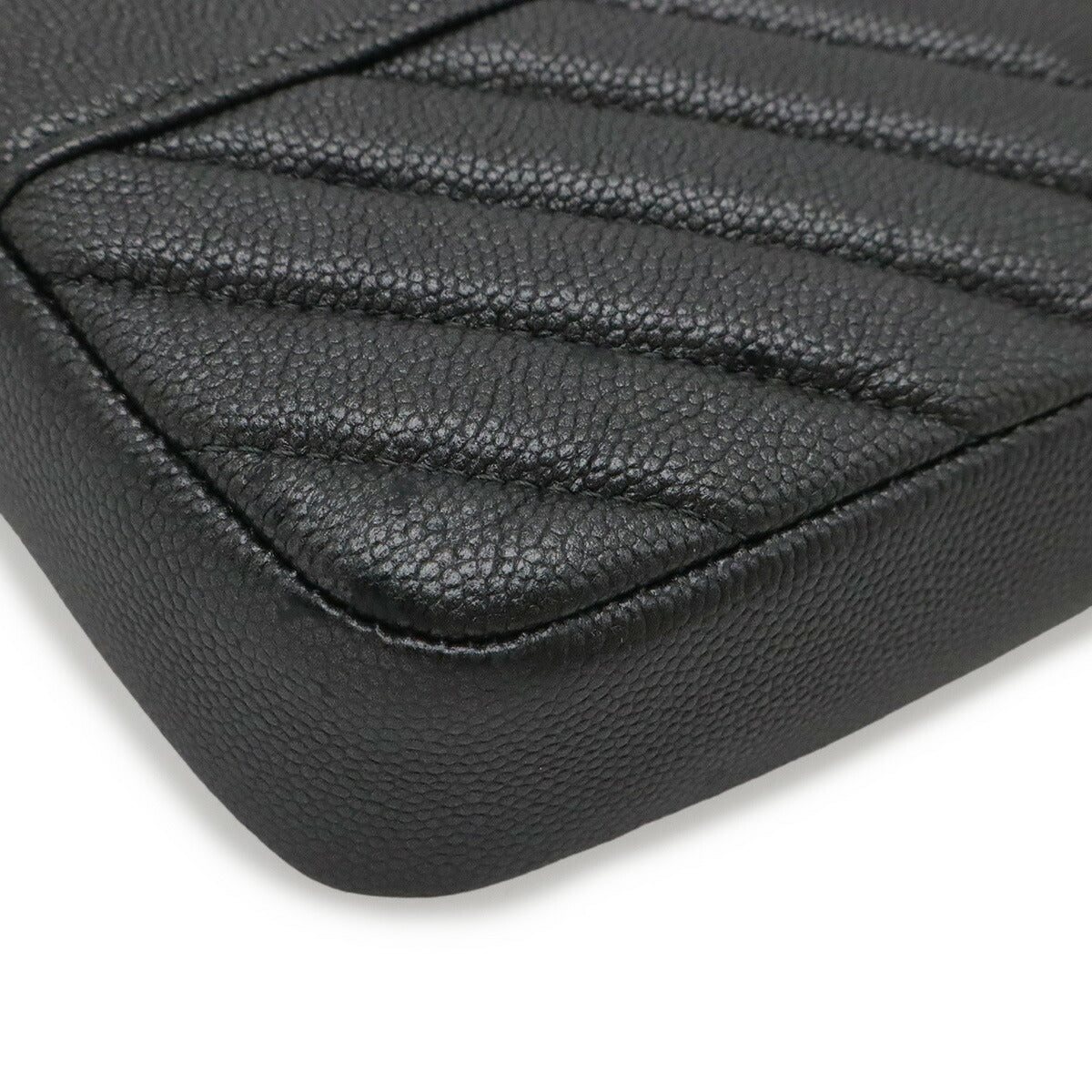 シャネル マドモアゼル シェブロン レザー 2wayチェーンウォレット