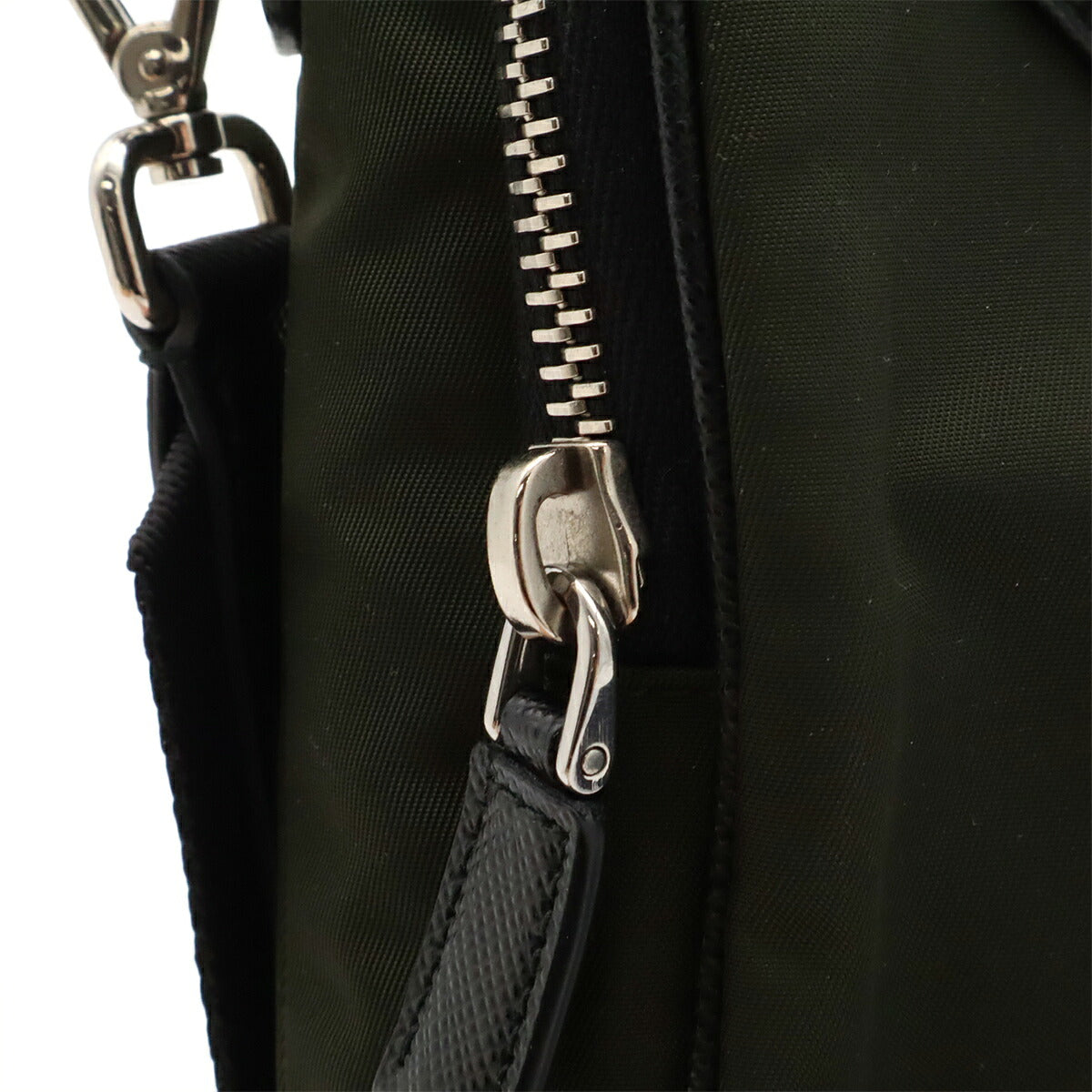プラダ Re-Nylon 2wayスマートフォンショルダーバッグ