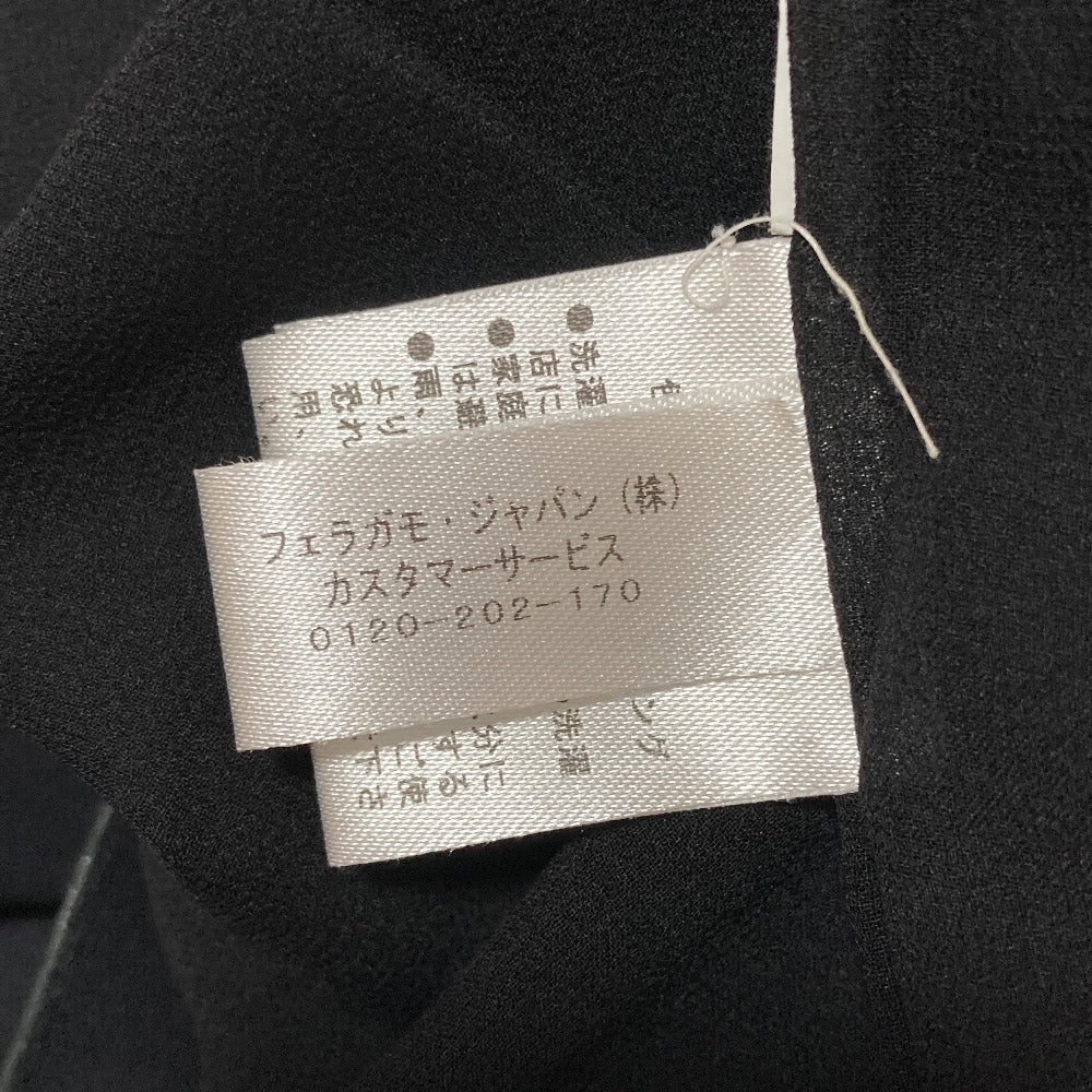サルヴァトーレ フェラガモ 膝丈スカート