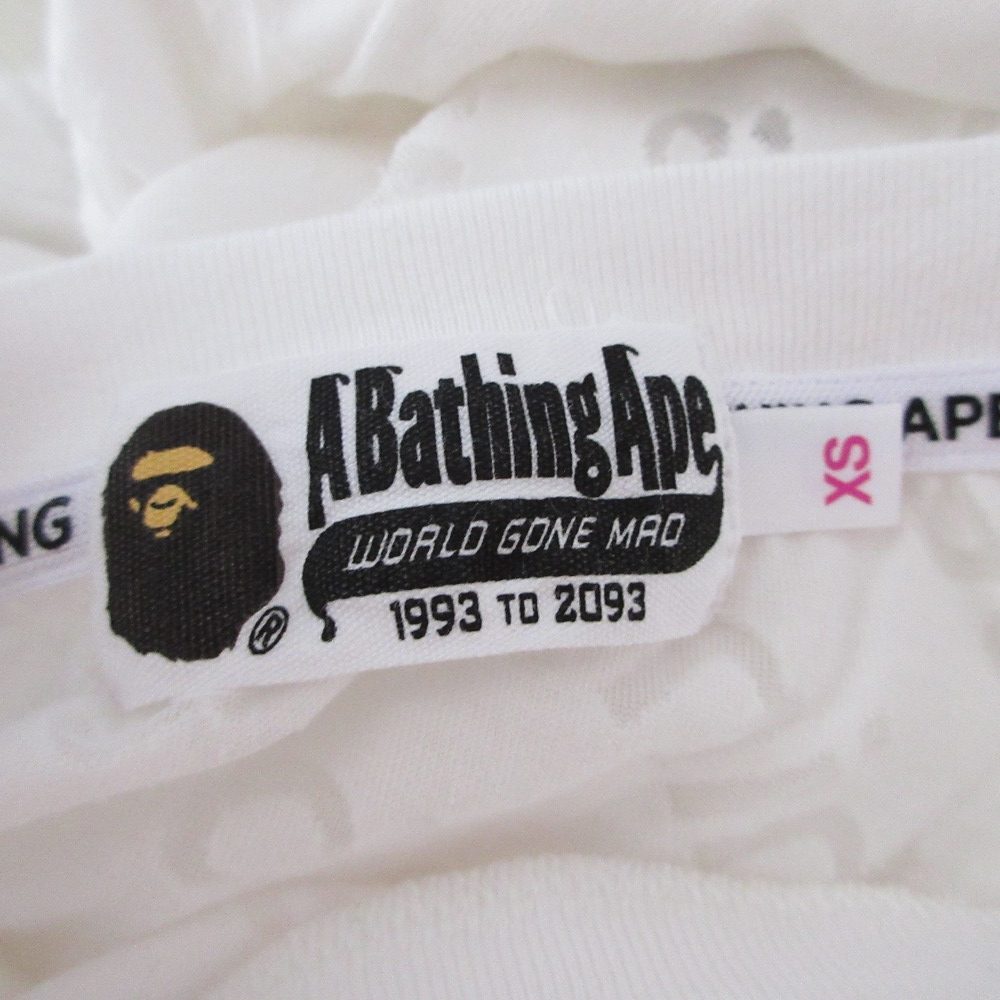 A BATHING APE ロゴジャガードTシャツ