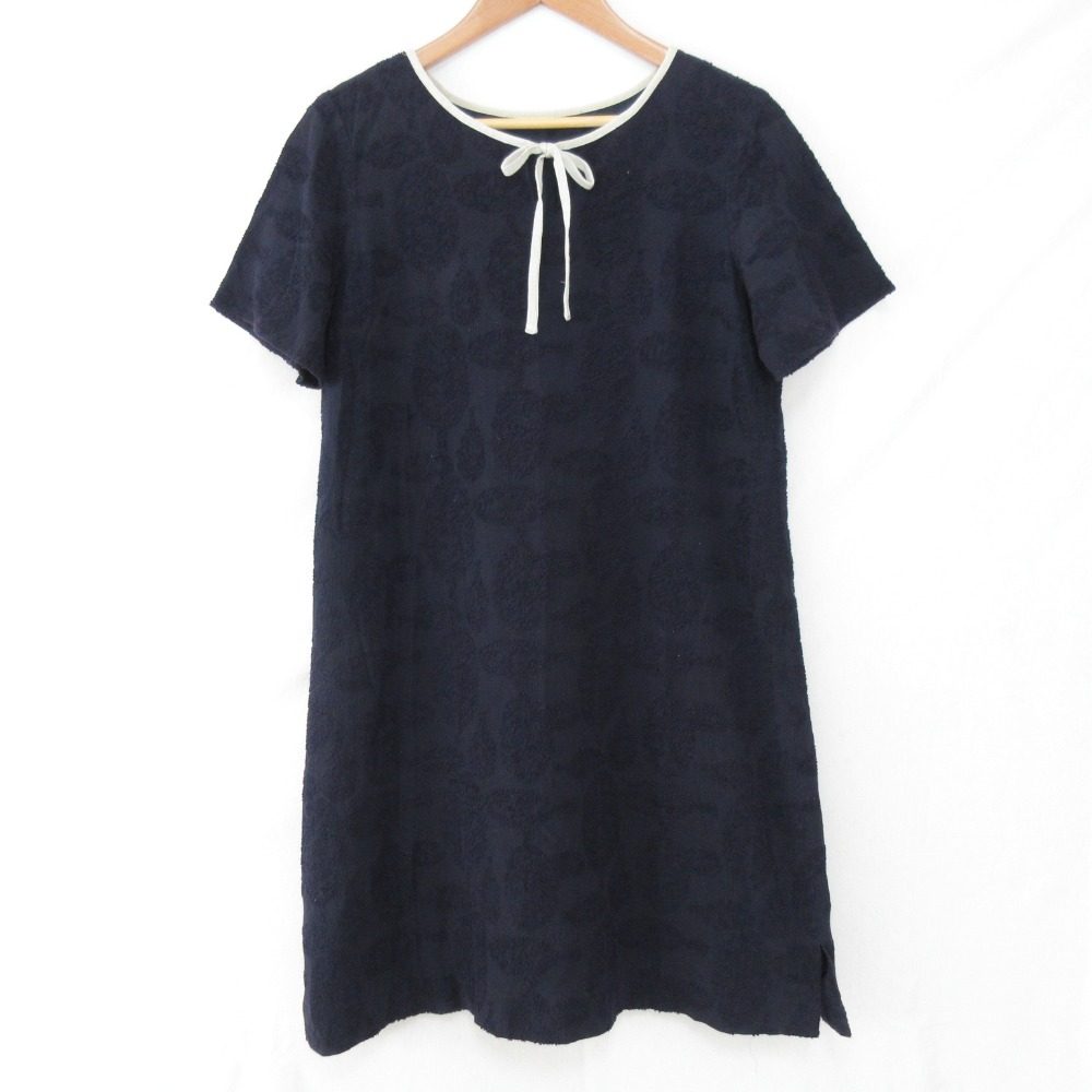 Sally Scott 刺繍入り膝丈ドレス