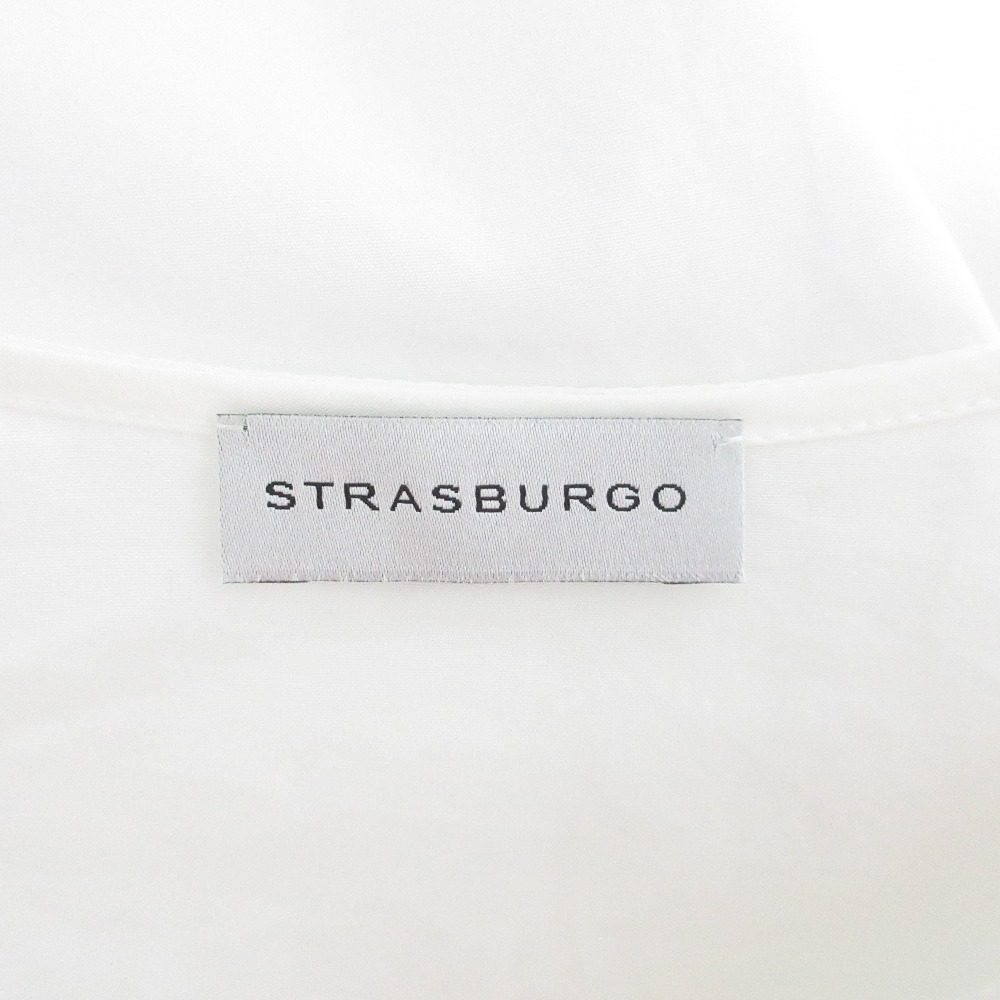 STRASBURGO ヒドゥン ボタン パフ スリーブ ブラウス