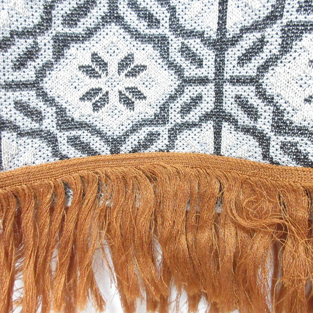 UNITED TOKYO エンブロイダリーコンビネーションニット