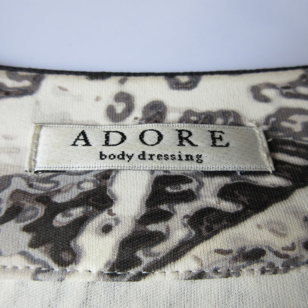 ADORE ドレス