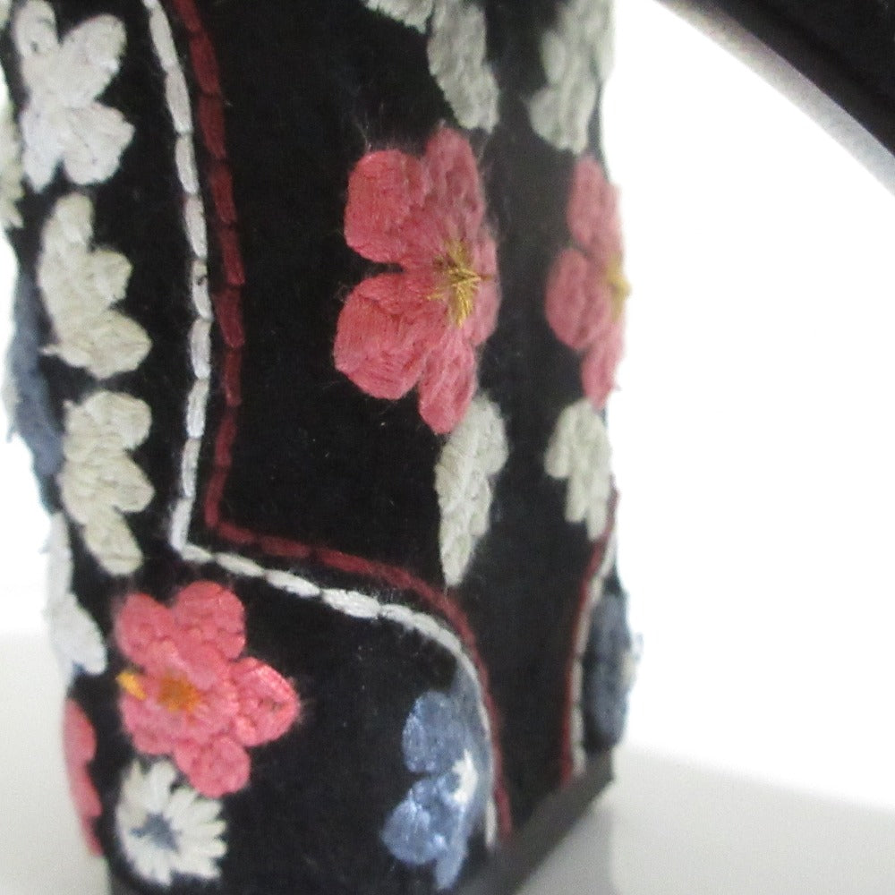 シーバイクロエ スエード刺繍サンダル