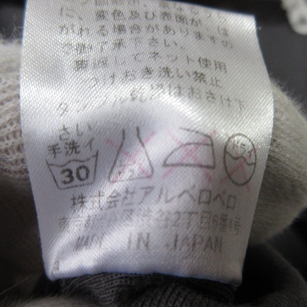 OLLEBOREBLA ぶたさんサングラスノースリーブトップス
