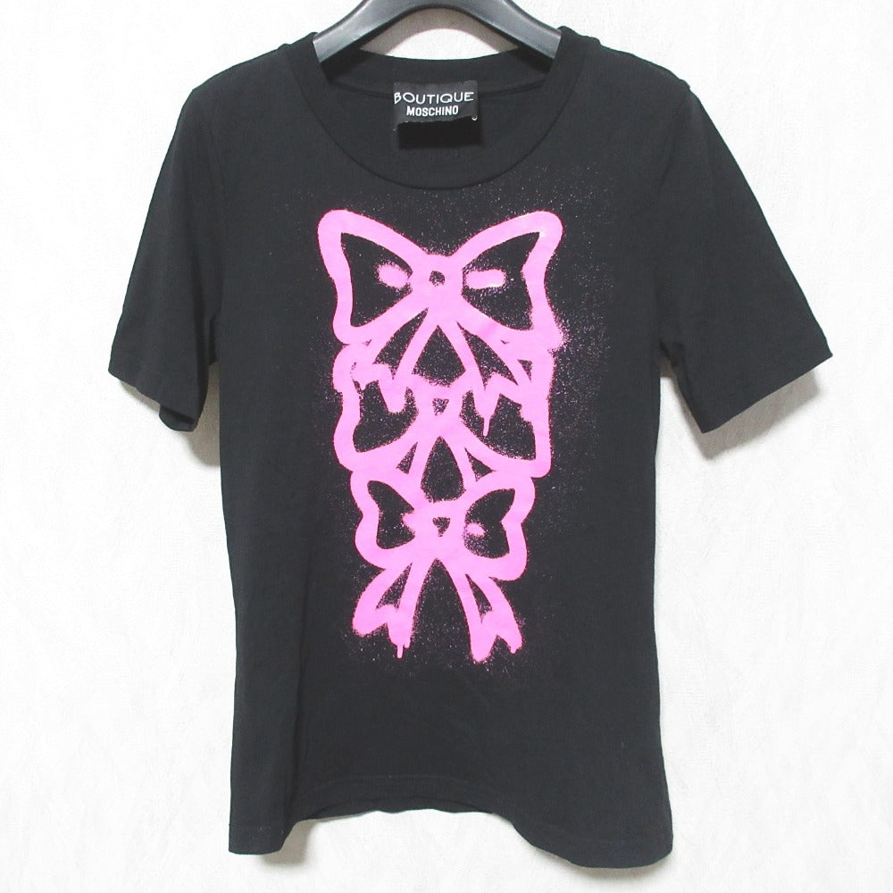 ブティックモスキーノ リボンプリント コットンTシャツ