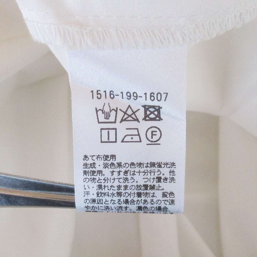 UNITED ARROWS サテンフリルギャザーフレンチスリーブブラウス