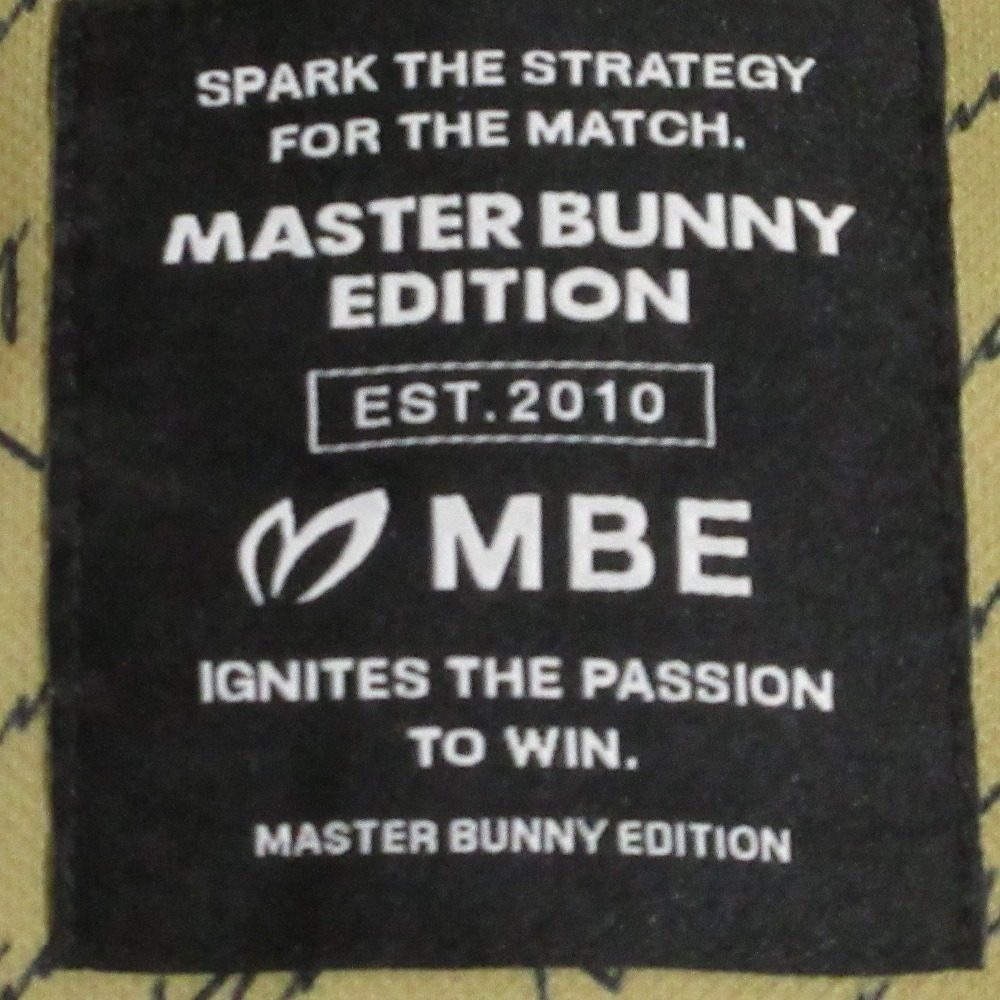 MASTER BUNNY EDITION ポロシャツ