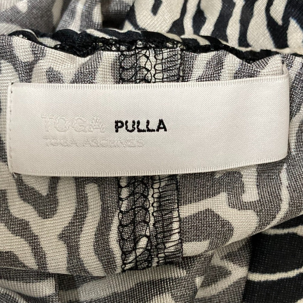 TOGA PULLA プリントショートスリーブバックオープンシャツ