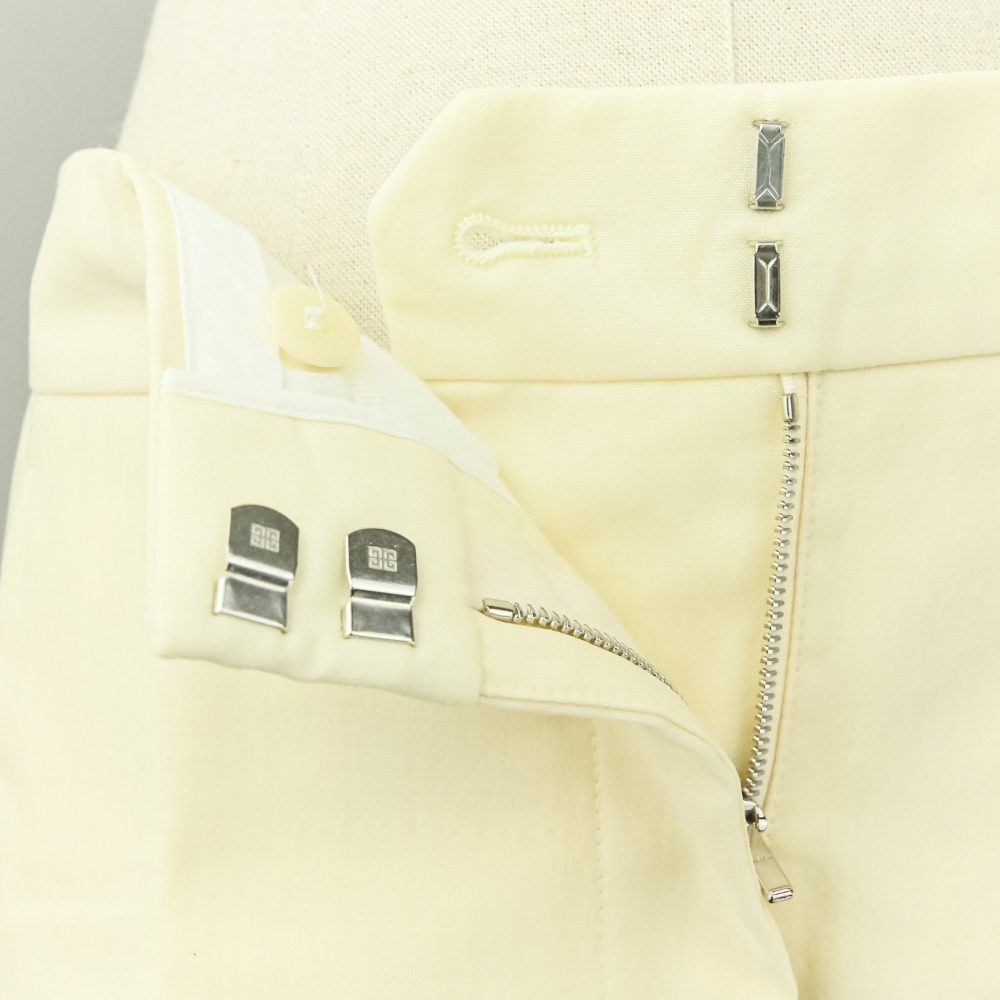 ジバンシィ Uロック スーツ セット