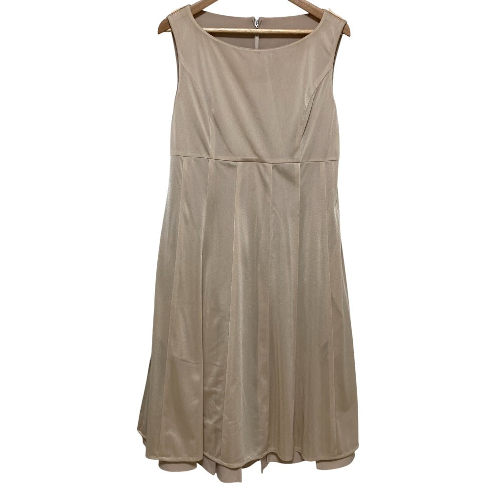 フォクシーニューヨーク Slim Tuck Dress ワンピース