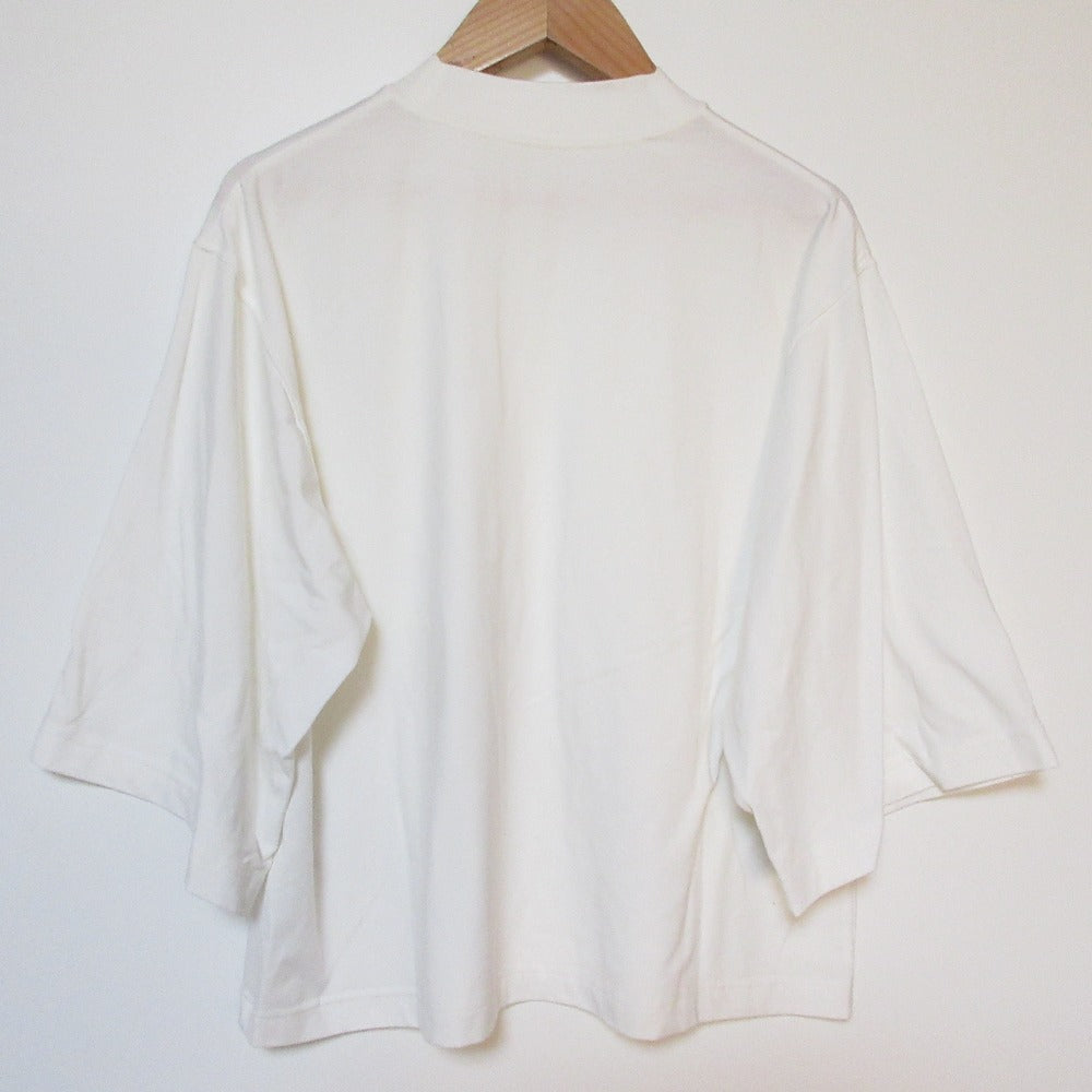 クラネ ハイネックTシャツ