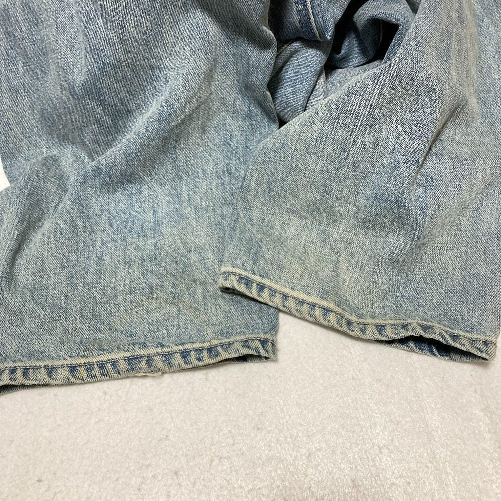 エミ カーブシルエットデニムパンツ