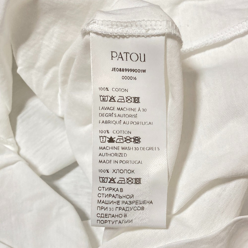 パトゥ オーガニックコットンフローラルカーブロゴTシャツ