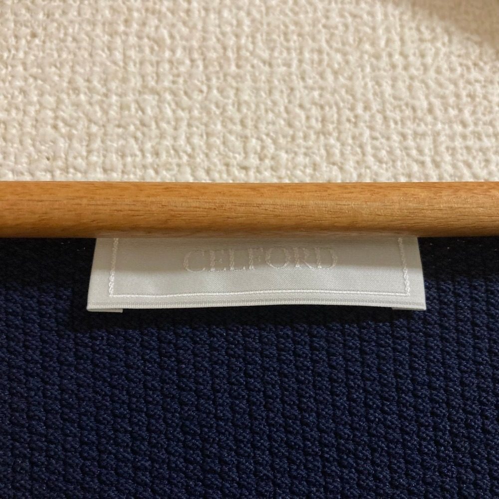 セルフォード 刺繍入りスクエアネックニットプルオーバー
