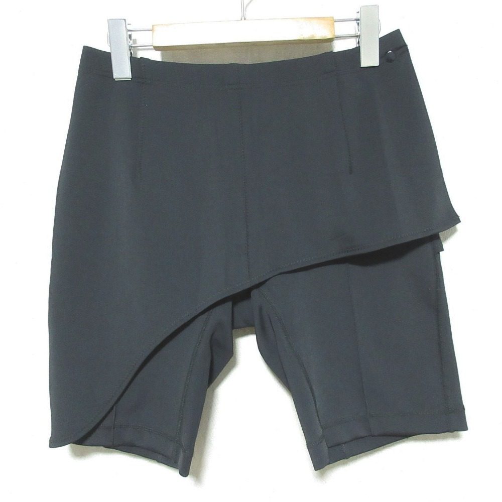 トーガ ナイロンストレッチショートパンツ