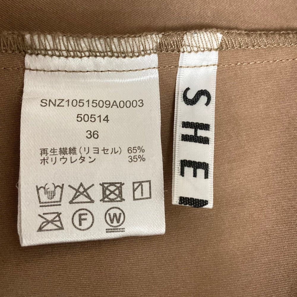 シーナリー Vネックキャミワンピース