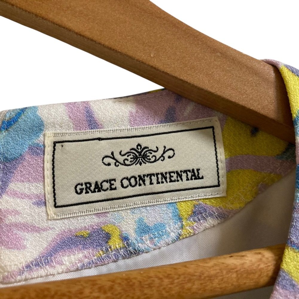 グレースコンチネンタル フラワープリントブラウスショートパンツセット