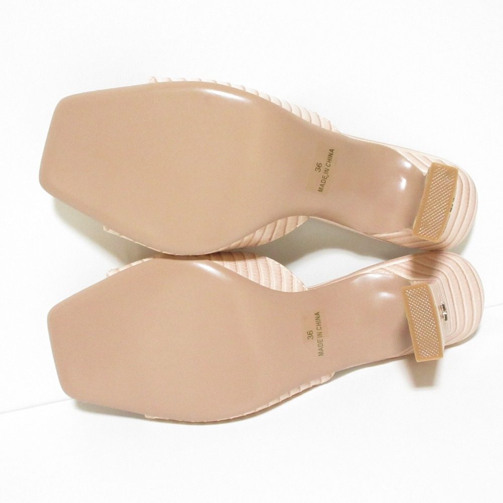 ハーリップトゥ Square Toe Mules サンダル