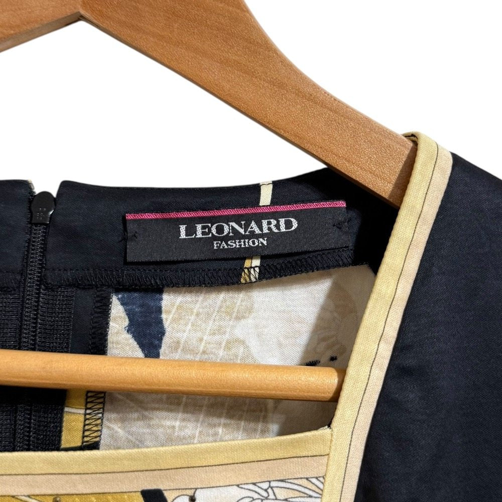 LEONARD FASHION フラワープリント ラインストーン プルオーバーブラウス