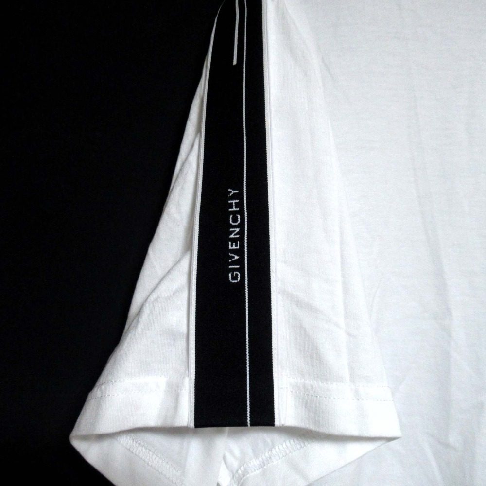 ジバンシィ TAPED SLEEVE 半袖Tシャツ