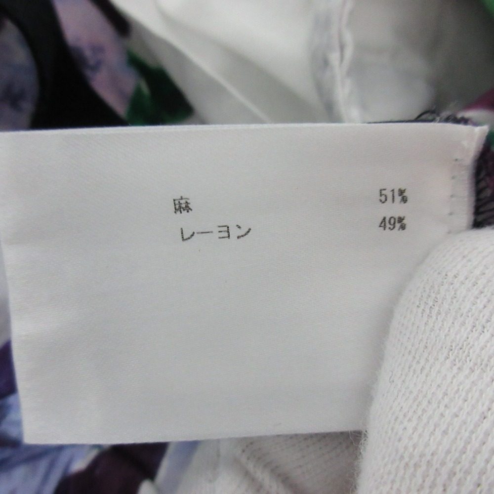 クリスチャンワイナンツ フラワープリントテーパードパンツ