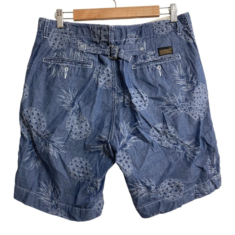 コアファイター パイナップル柄ショートパンツ