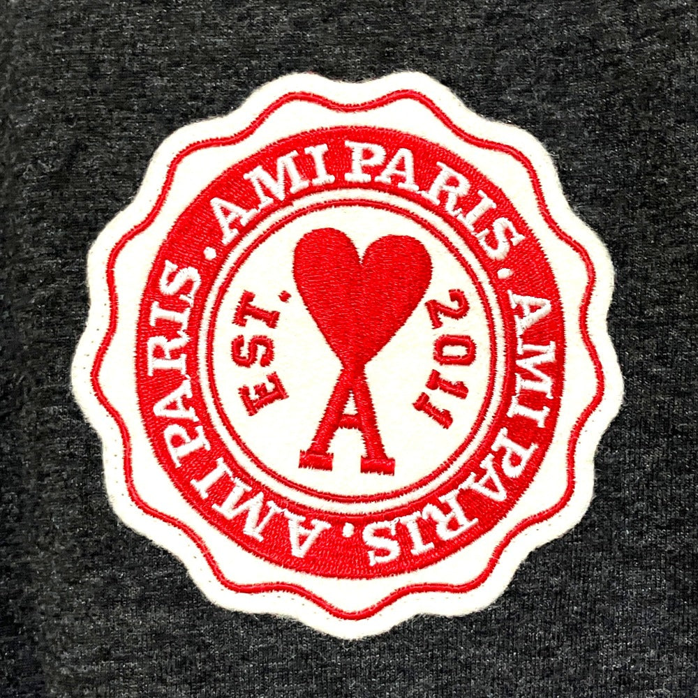 アミパリス ハートロゴ半袖Tシャツ