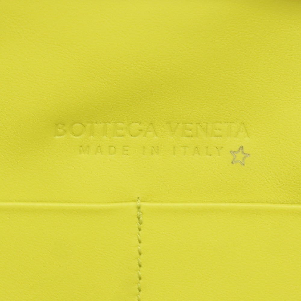 ボッテガ ヴェネタ イントレチャート ナッパ レザー クラッチ バッグ
