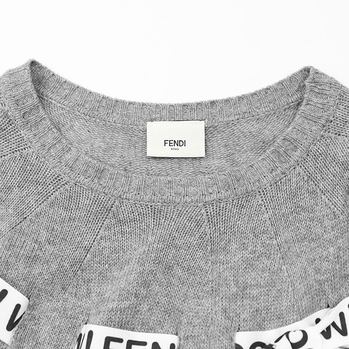 フェンディ WOW! OOPS! ウール ブレンド ケープ