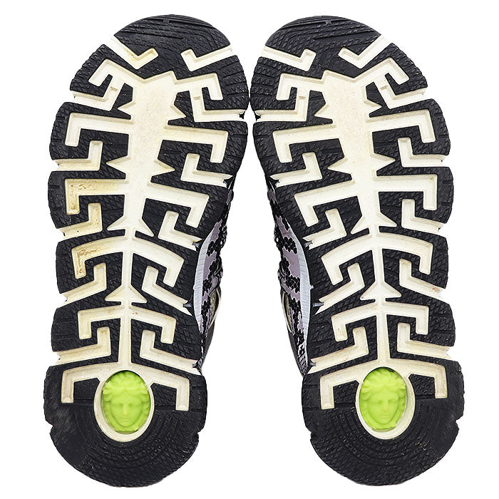 ジャンニ・ヴェルサーチェ Trigreca レザー スニーカー